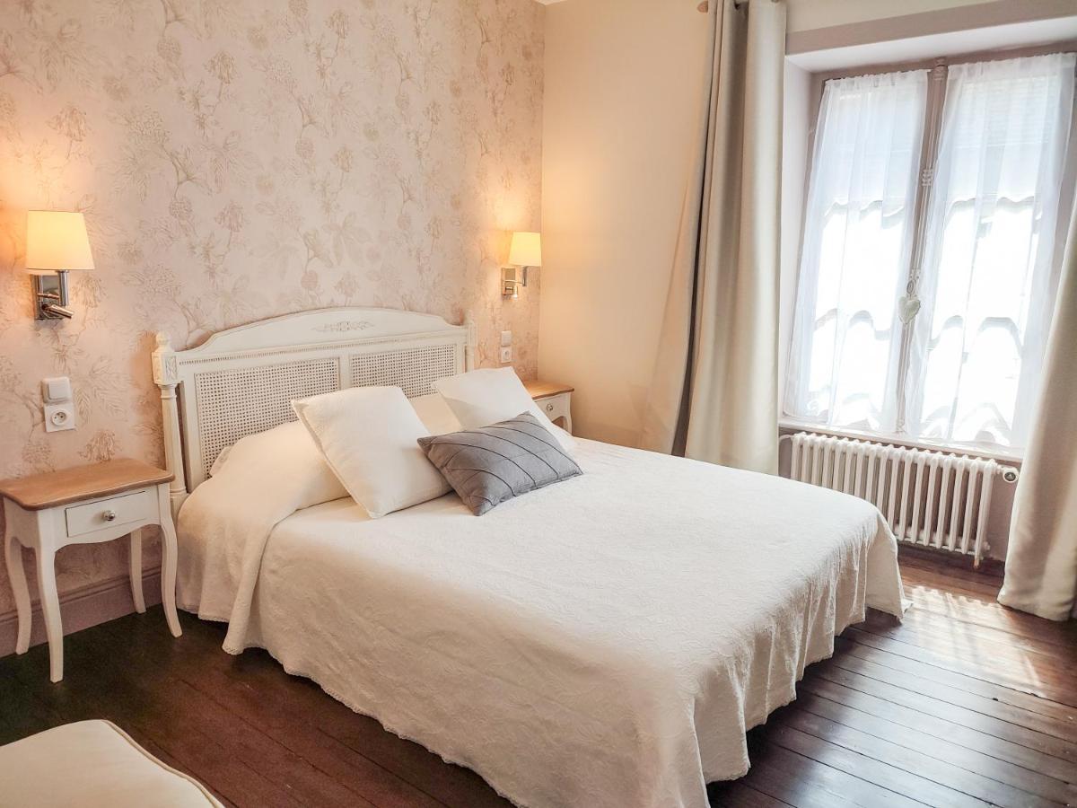 Chambres D'Hotes Le 1900 Val-Couesnon Екстериор снимка